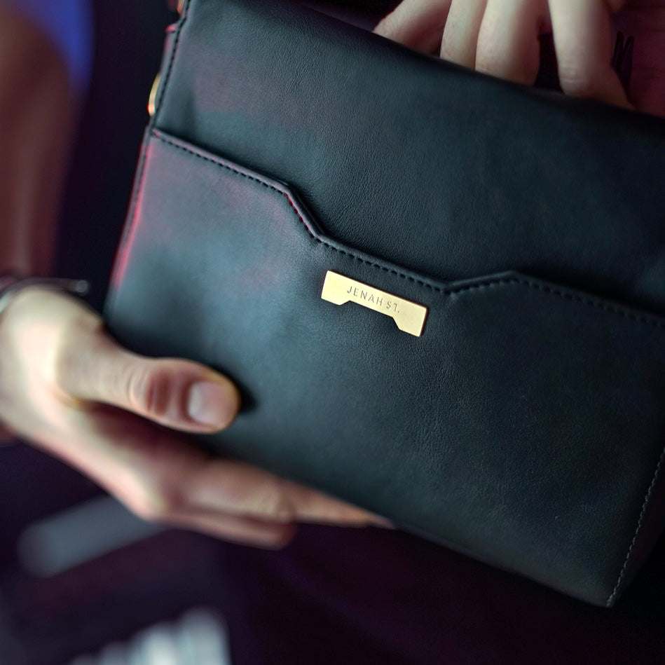 Sac à main noir cuir vegan