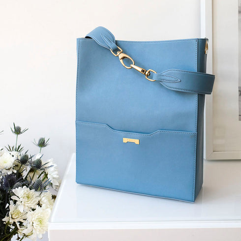 Sac Bucket en Cuir Vegan Jenah St. - Grand Modèle - Bleu Clair