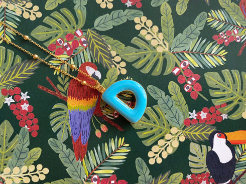 Collier initiale D - Say my Name Bleu Néon